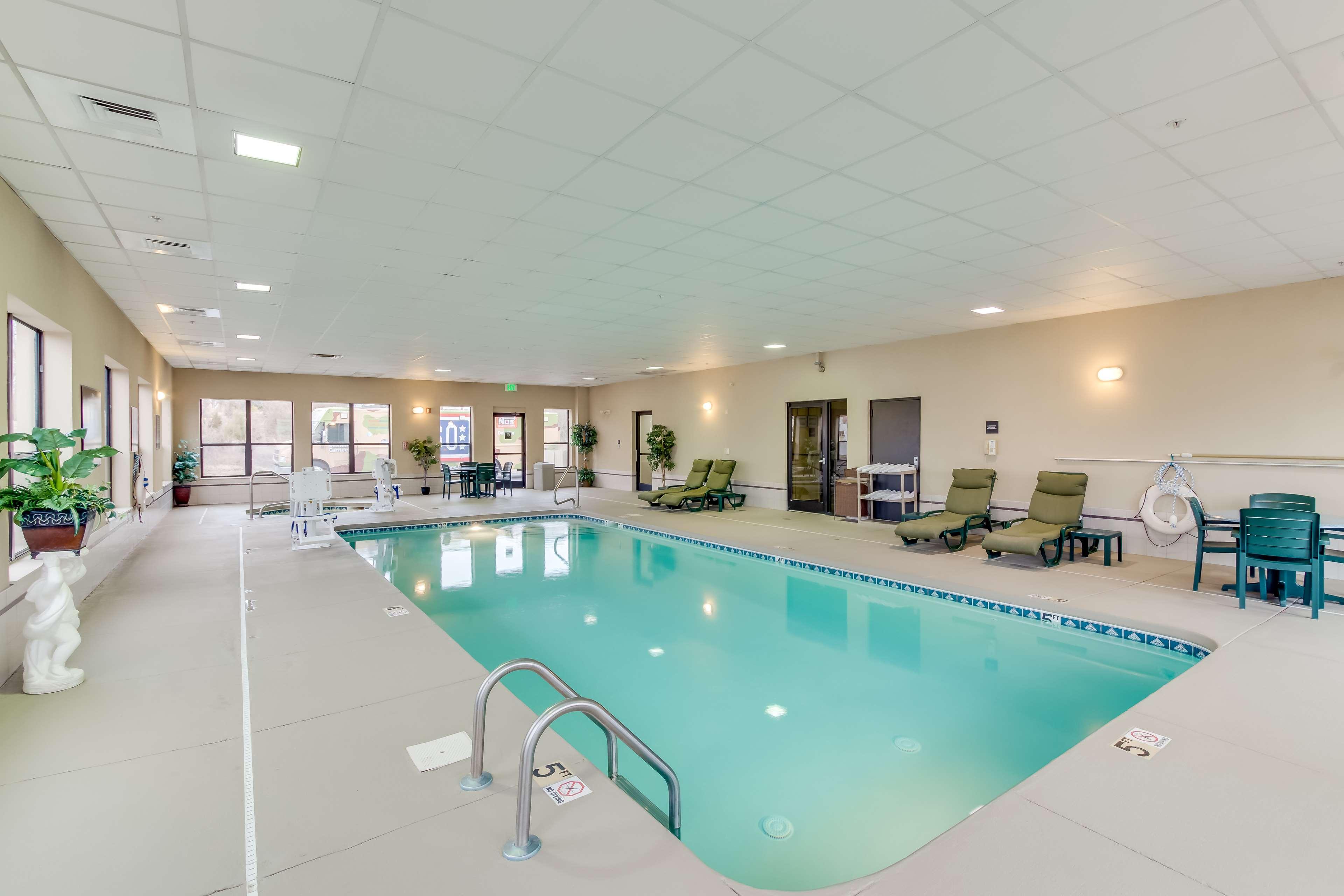 Hampton Inn Dickson Dış mekan fotoğraf