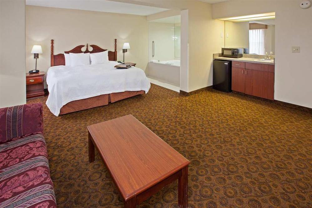 Hampton Inn Dickson Dış mekan fotoğraf