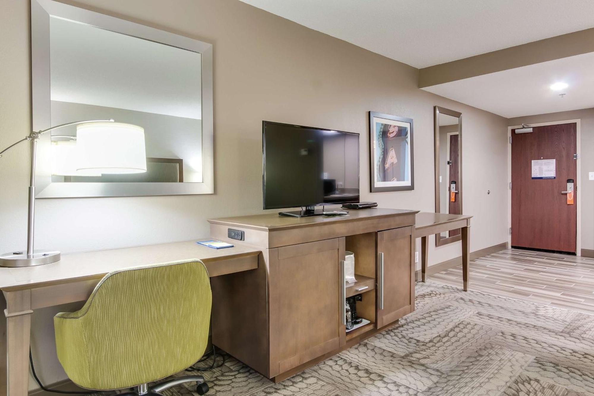 Hampton Inn Dickson Dış mekan fotoğraf