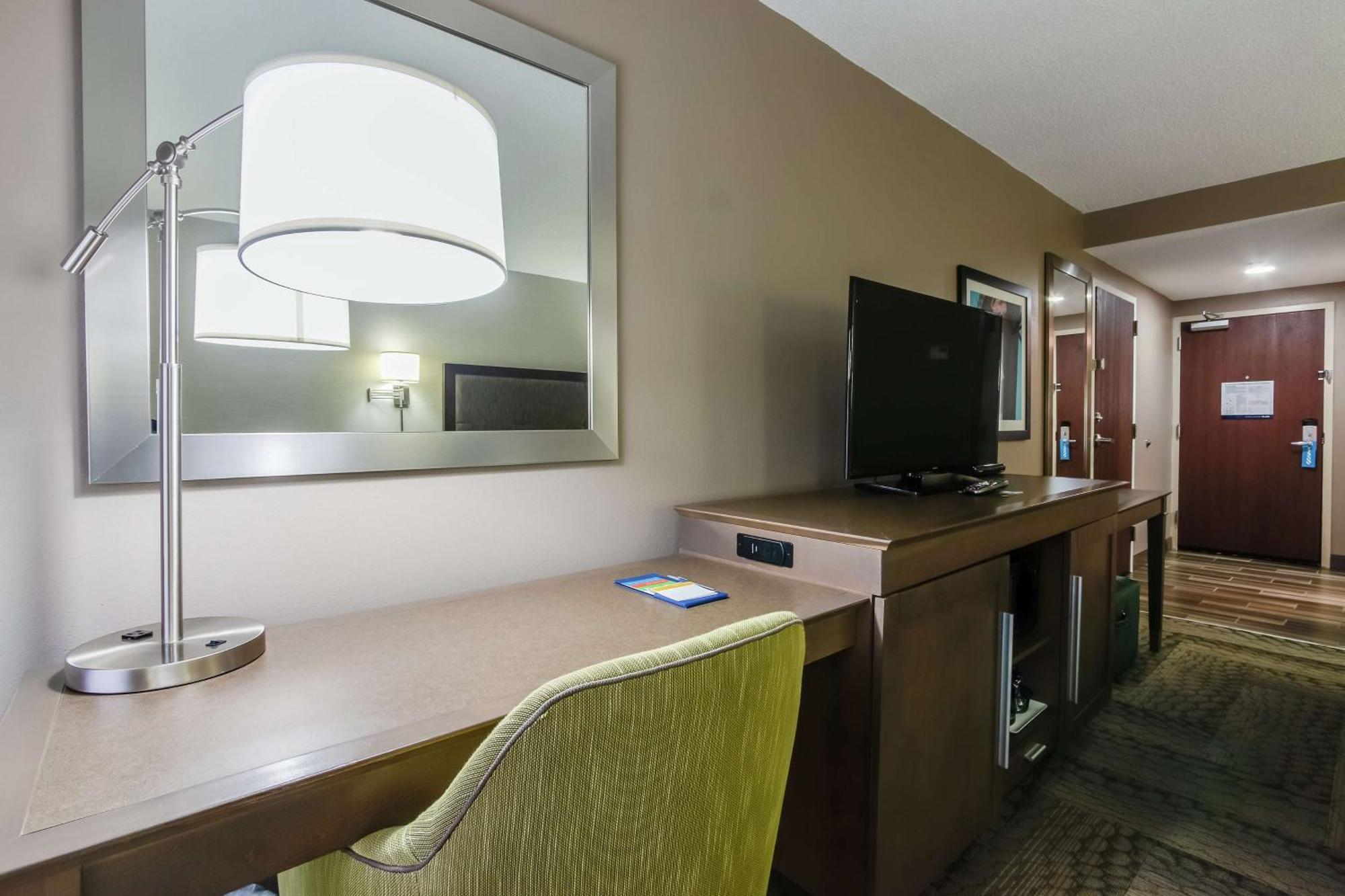 Hampton Inn Dickson Dış mekan fotoğraf