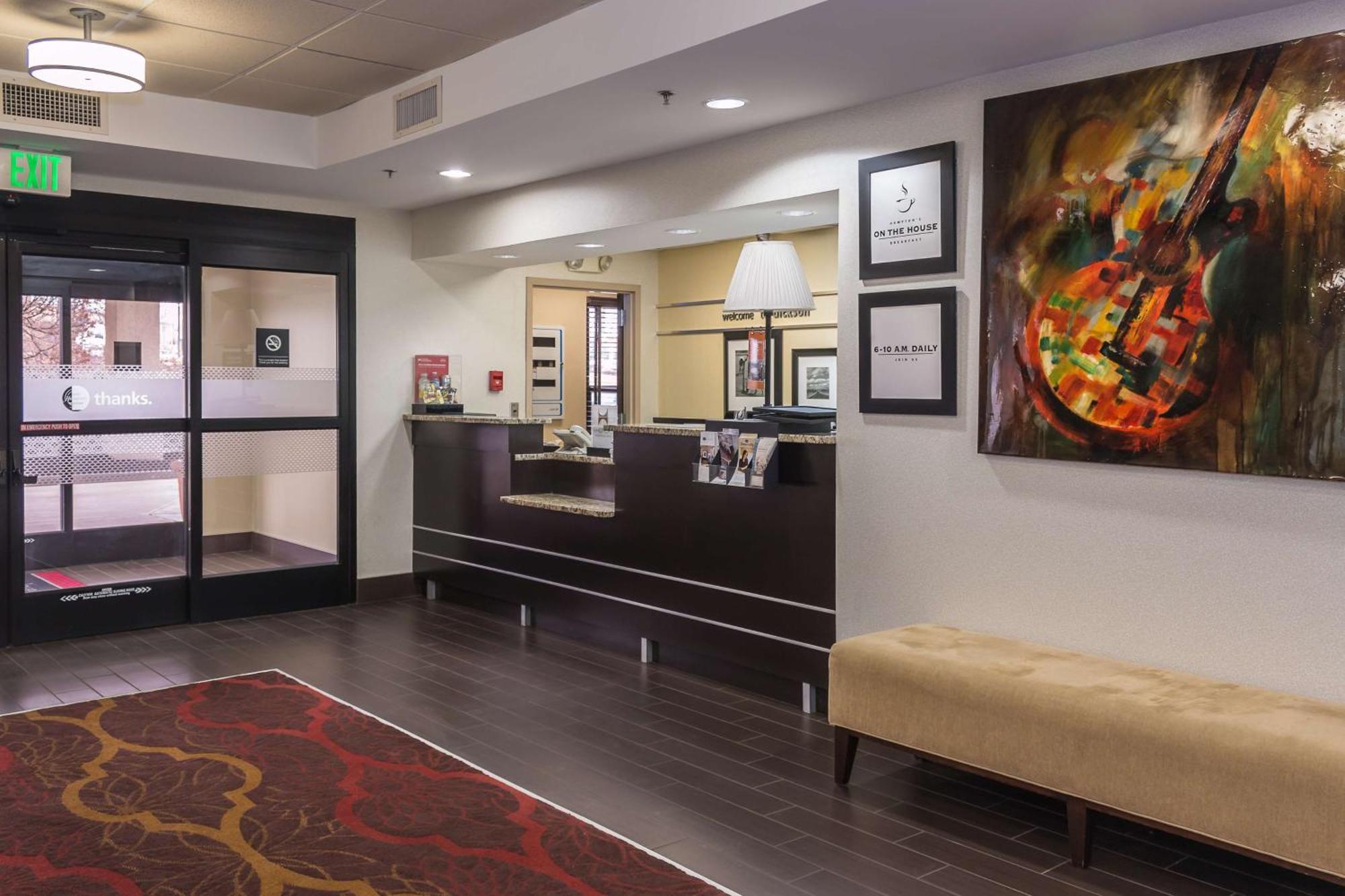 Hampton Inn Dickson Dış mekan fotoğraf