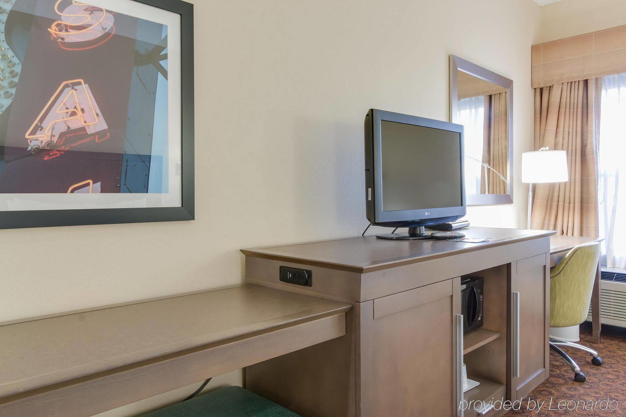 Hampton Inn Dickson Dış mekan fotoğraf